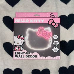 HELLO KITTY Wall Decor