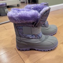 Brand New Skechers Girl’s Water-Repellent LIL WINDOM – LIL MISS FLURRY Snow Boots | Size 10