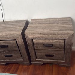 Set Of Nightstands 
