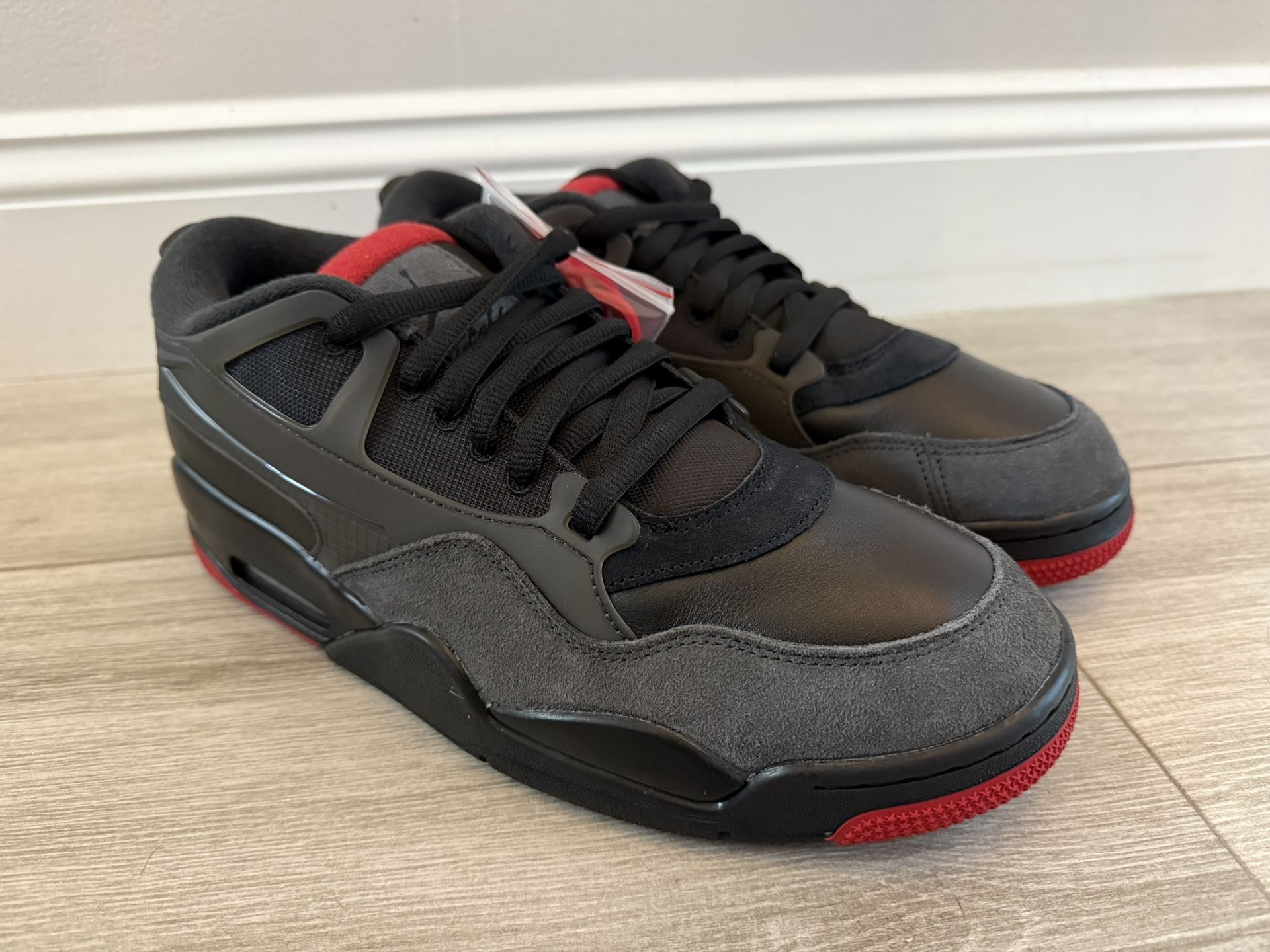 Air Jordan 4 RM Bred FQ7939-060 Black Varsity Red Anthracite Size 12 Shoes New without Box