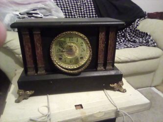Old Clock 