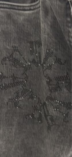 Valabasas Gray Denim stacked Jeans with Graphic Embroidery