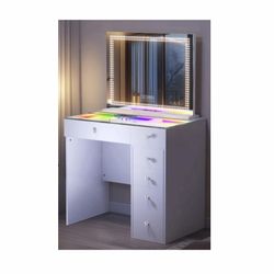 Vanity w/bluetooth mirror