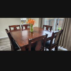 Dinning Table For Sale