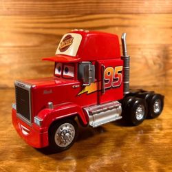 CARS - DISNEY STORE / PIXAR - MACK - DELUXE DIE CAST VEHICLE