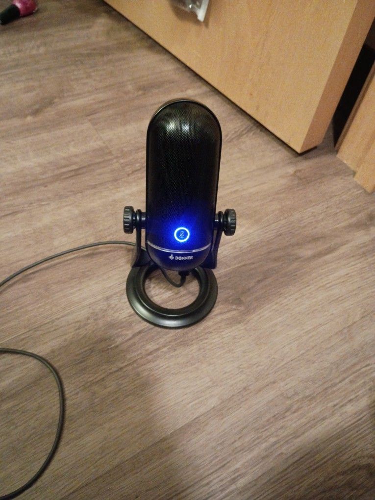 Donner Microphone