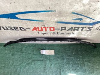 2019 - 2020 - 2021 AUDI E-TRON REAR BUMPER PARK SENSOR STRIP MOLDING OEM AY67041