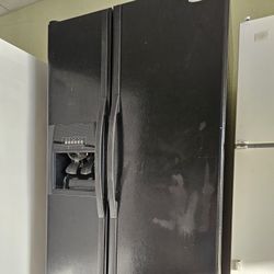 Kenmore Refrigerator Working Perfectly Fine Very Clean I Can Deliver To You 90 Days Warranty 