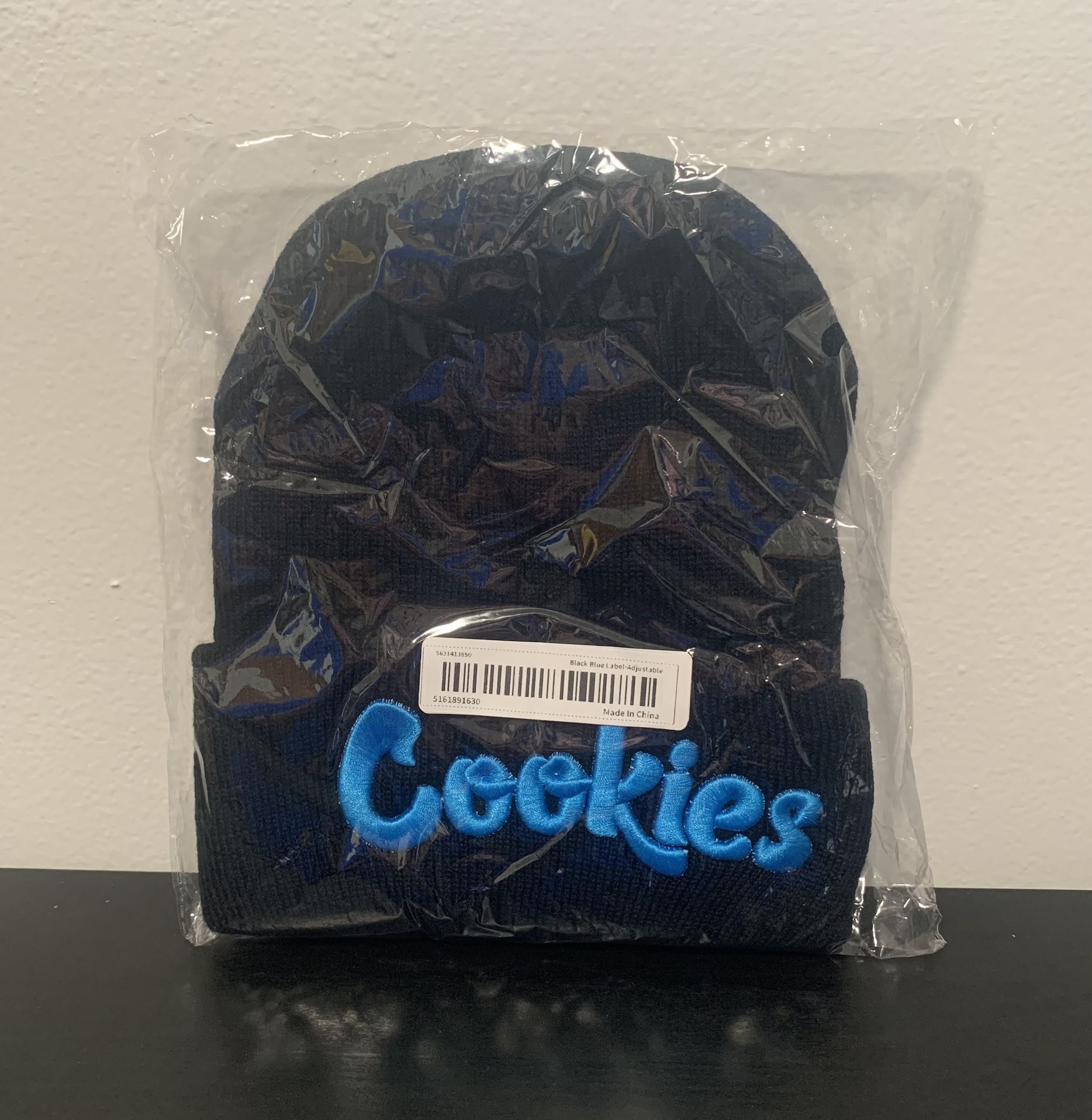 Cookies Beanie NEW SEALED Black Blue Hat Rolled Knitted Hip Hop Rap