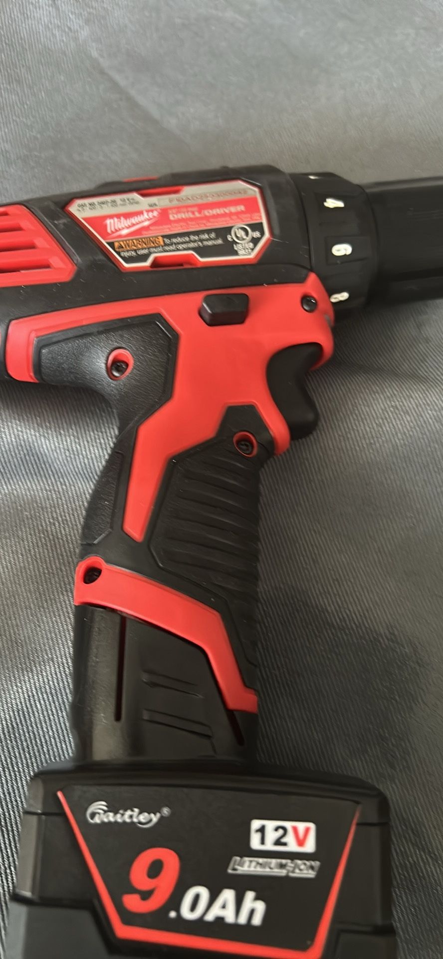 Milwaukee. Drill
