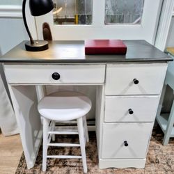Vintage Colonial Style Desk