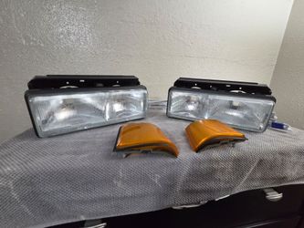 Oldsmobile cutlass euro New old stock headlights & corner marker lights