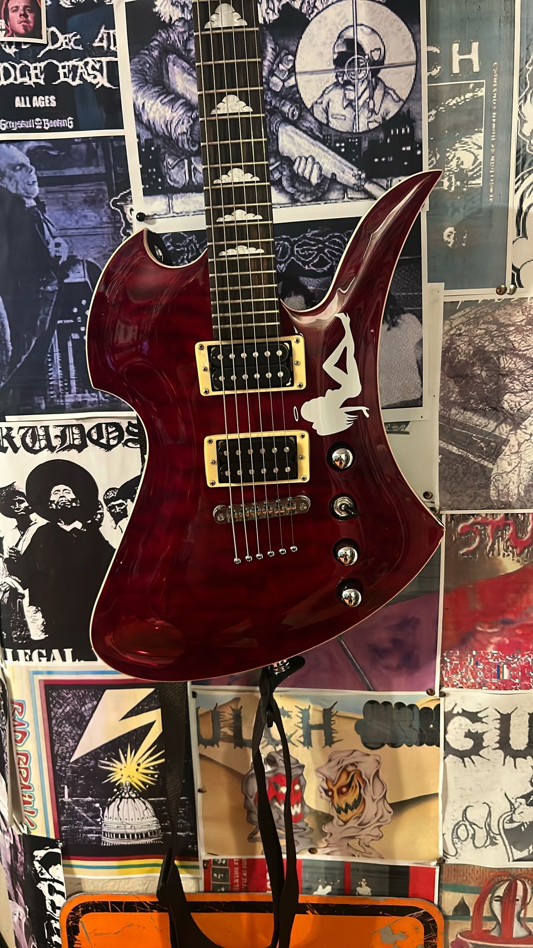 BC rich Mockingbird Masterpiece 