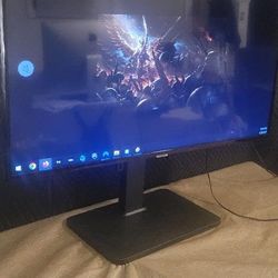 43” SAMSUNG SMART TV (DELIVERY AVAILABLE)