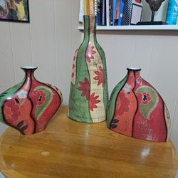 3 Colorful Garden Ridege Vases Reversivle Pattern