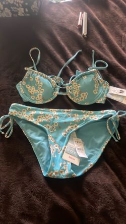 Roxy swim