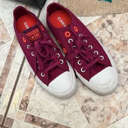 Converse Shoes Violet