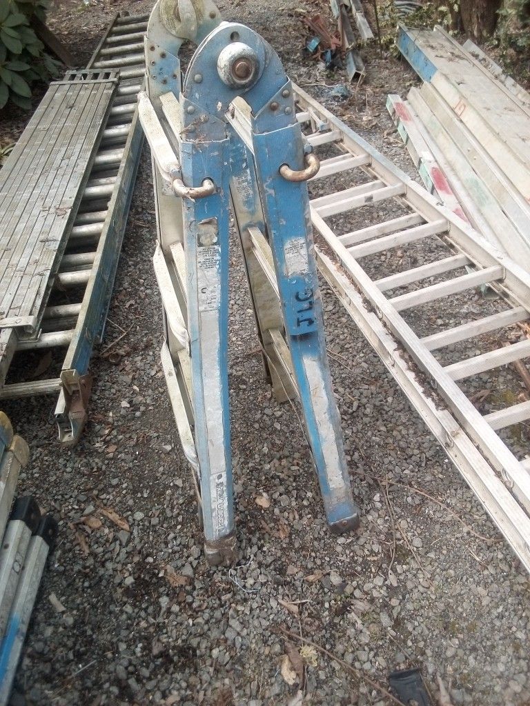 Fold Up Little Giant Type Ladder