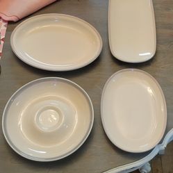 Lot of 4 Vintage Pfaltzgraff Serving Dishes