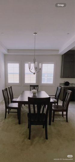bassett dining table set like new