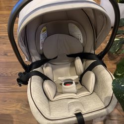 Maxi-Cosi Peri 180 Rotating Infant Car Seat with Base – Great Condition