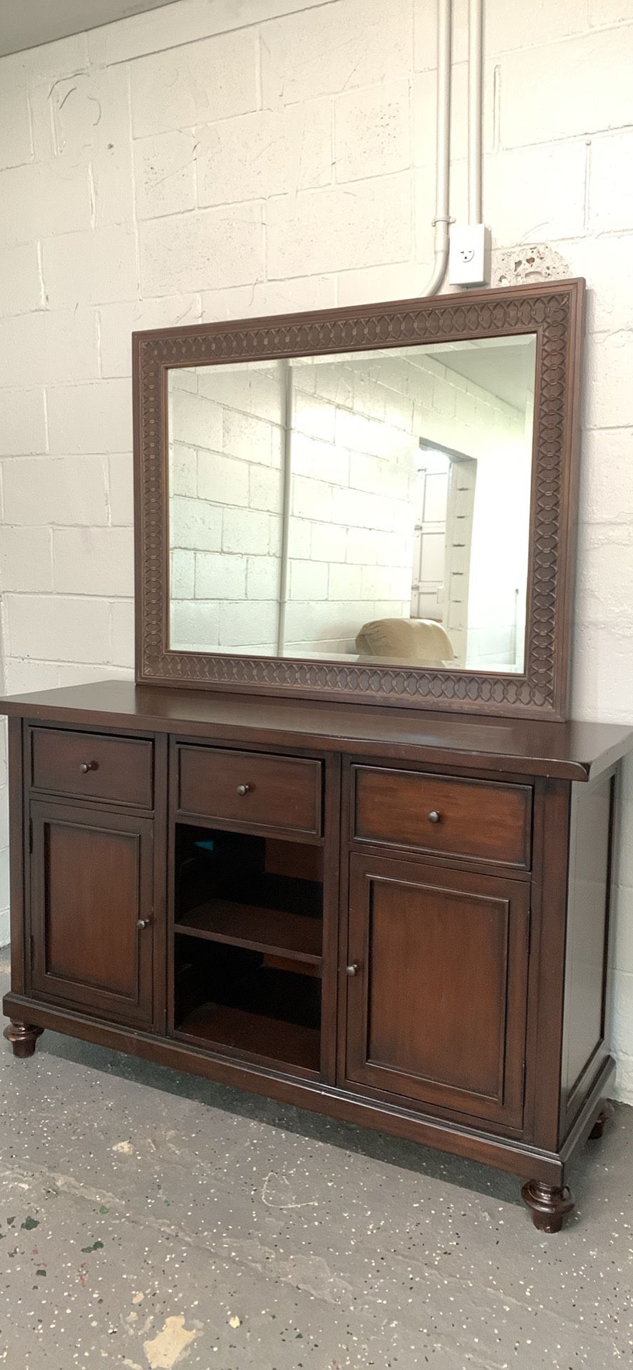 Pottery Barn Montego Wine Buffet Entry Way Table With Hanging Wall Mirror Farmhouse