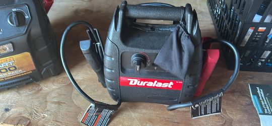 New! Duralast / jump starter