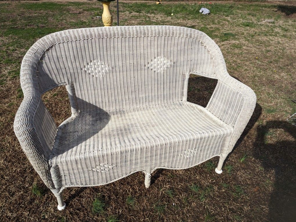 White Wicker Loveseat