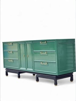 Long Green Vintage Triple Dresser Lacquer High Gloss Wood Bedroom Furniture  Credenza Buffet Sideboard for Sale in Conyers, GA - OfferUp