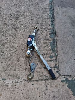 Haul Master Winch Puller 8,000 "It's Available" Please Read Info Below
