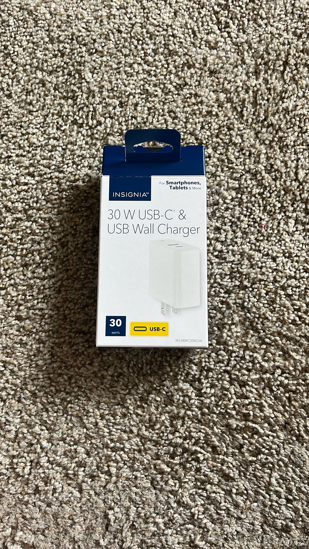 Insignia 30W USB-C & USB Wall Charger, 