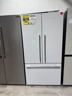 Fridge Fisher & Paker