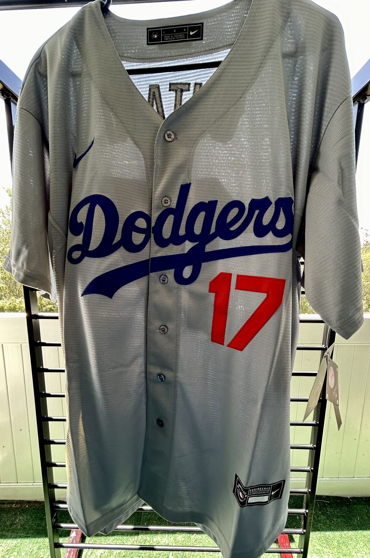 LA DODGER OHTANI # 17 Grey Baseball Jersey 