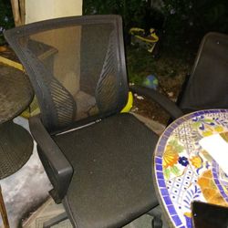 REAL NICE CLEAN DESK CHAIR ADJUST TO SZ 15 FIRM