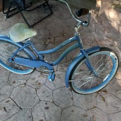 24" Huffy Cranbrook Crusier Bike