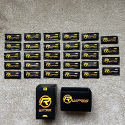 29 PREDATOR REVO WIPES SHAFT TOWELETTES.  Use to clean “ANY” brand of Carbon Fiber Pool/Billiard Cue Shaft.