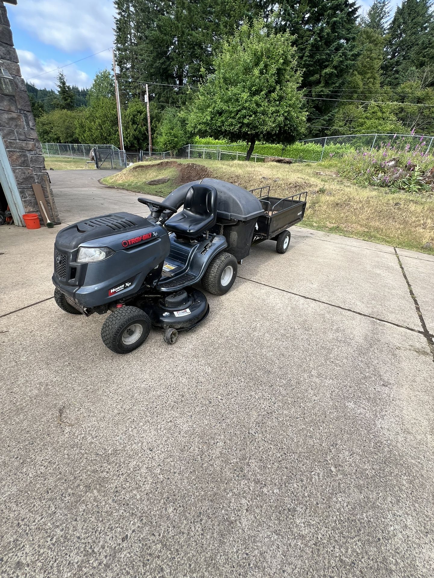 Craftsman Riding Lawn Mower