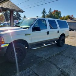 2004 Ford Excursion