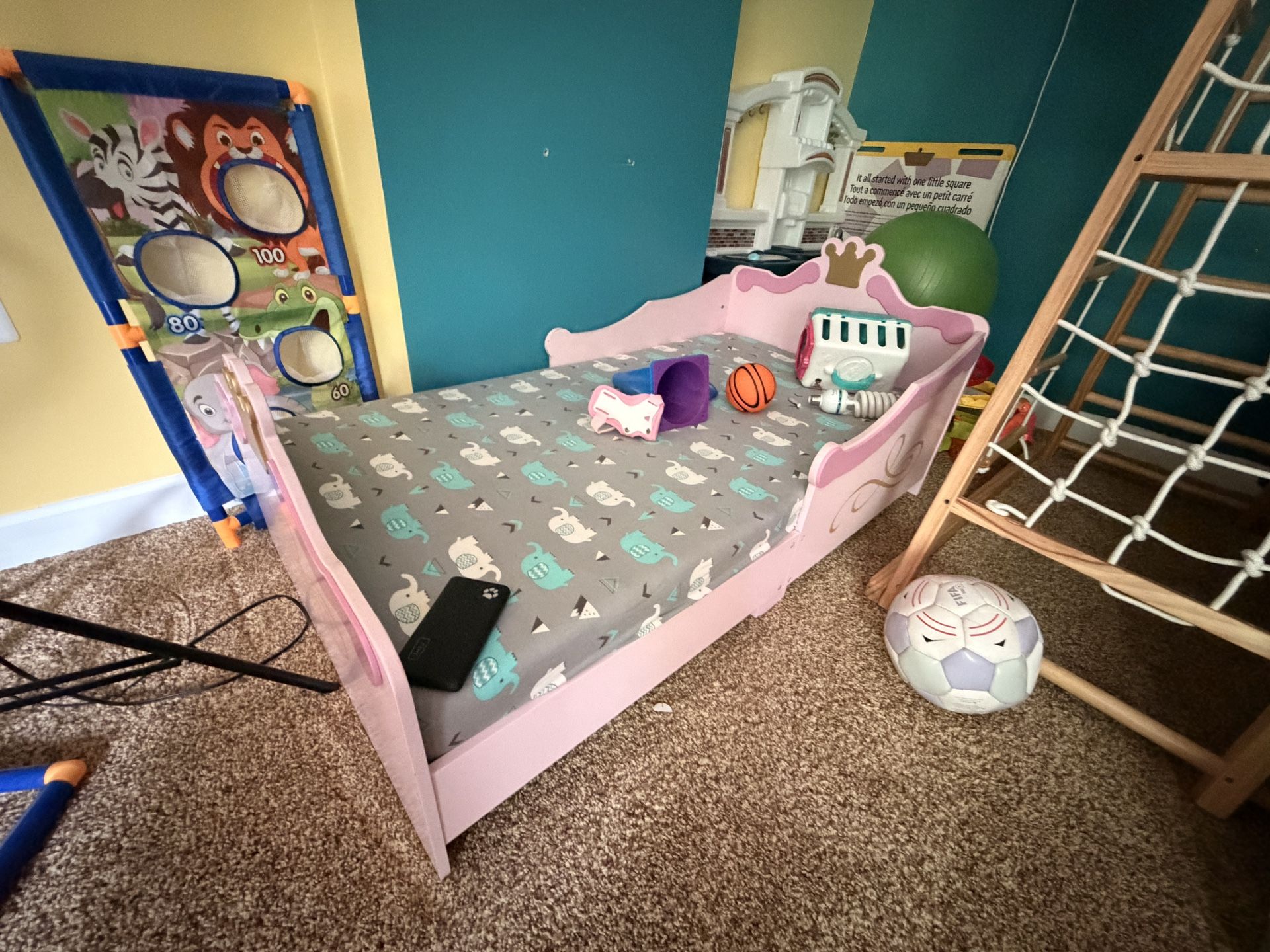 Little girl Pink Princess Bed