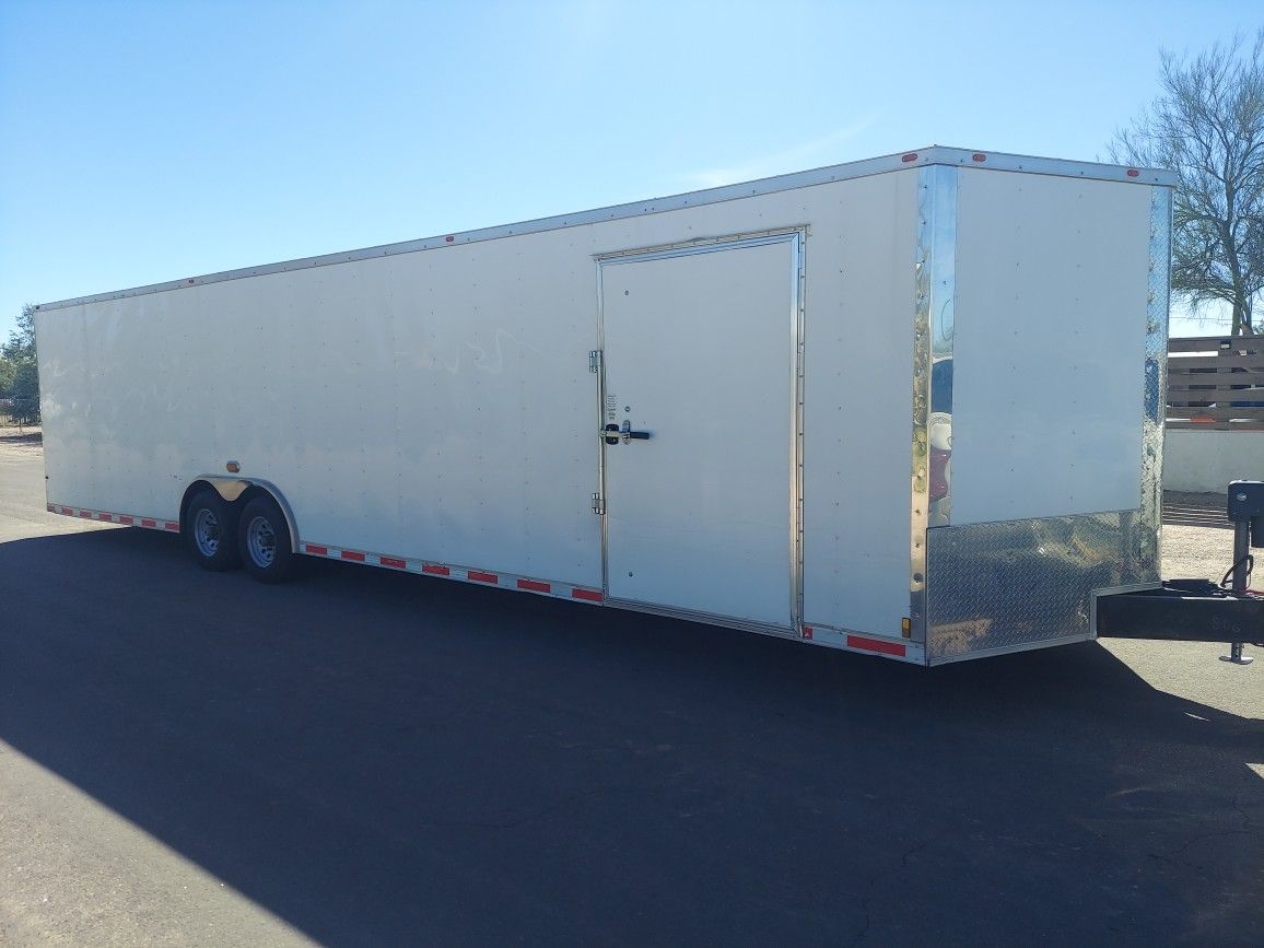 2017 Enclosed Cargo Trailer/ Car Hauler/ Toy Hauler 8.5 X 32'