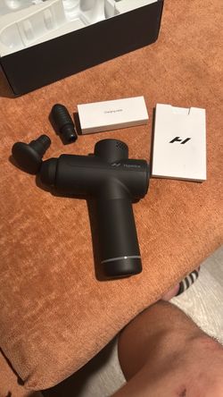 Hyperice Hypervolt Go 2 Massage Gun