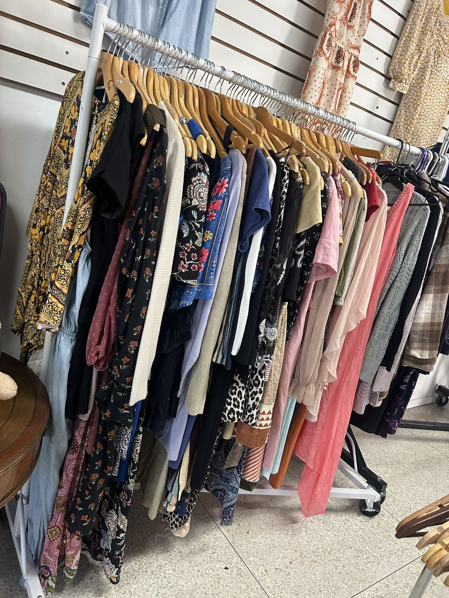 Wholesale Clothing For Sale