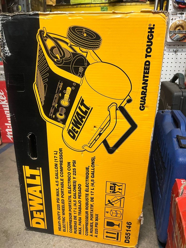 DeWalt Heavy-Duty 225PSI Max, 4.5 Gallon (17 L) Electric Wheeled Portable Compressor