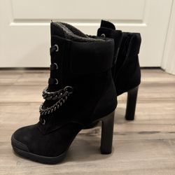 Size 8 Black Heeled Boot