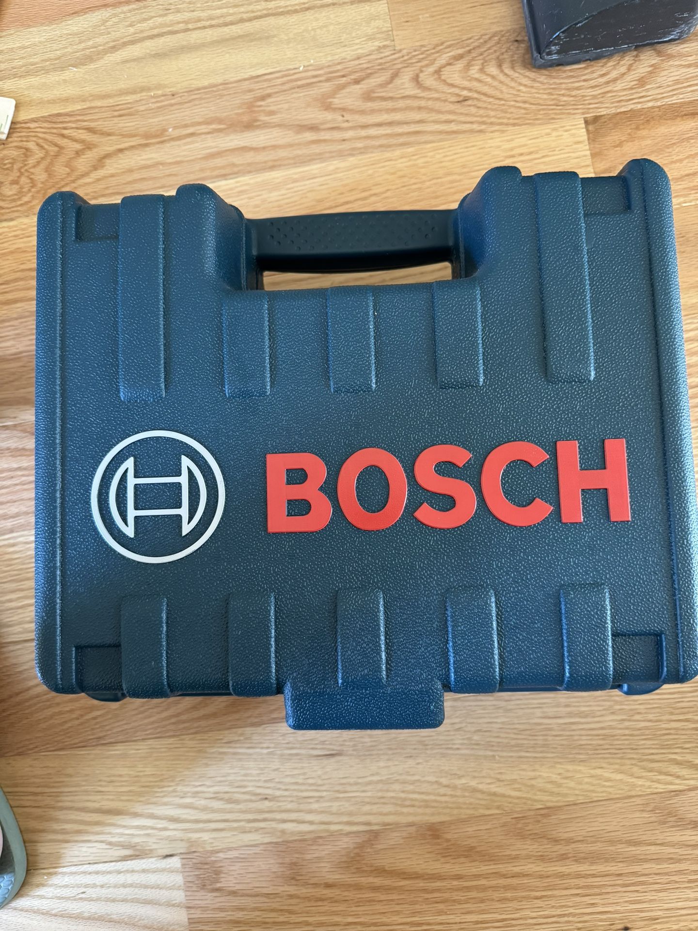 Bosch Orbital Sander With Case