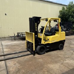 Hyster 8000lb Forklift