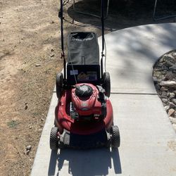 Troy-Bilt Lawn Mower - WORKS GREAT