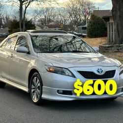 🍁Urgent Sale 20 07 Toy ota Camry SE 3.5L V6.