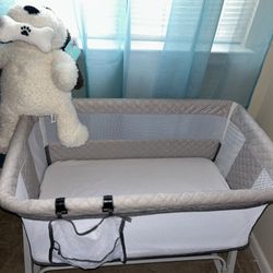 Baby Bedside Bassinet 
