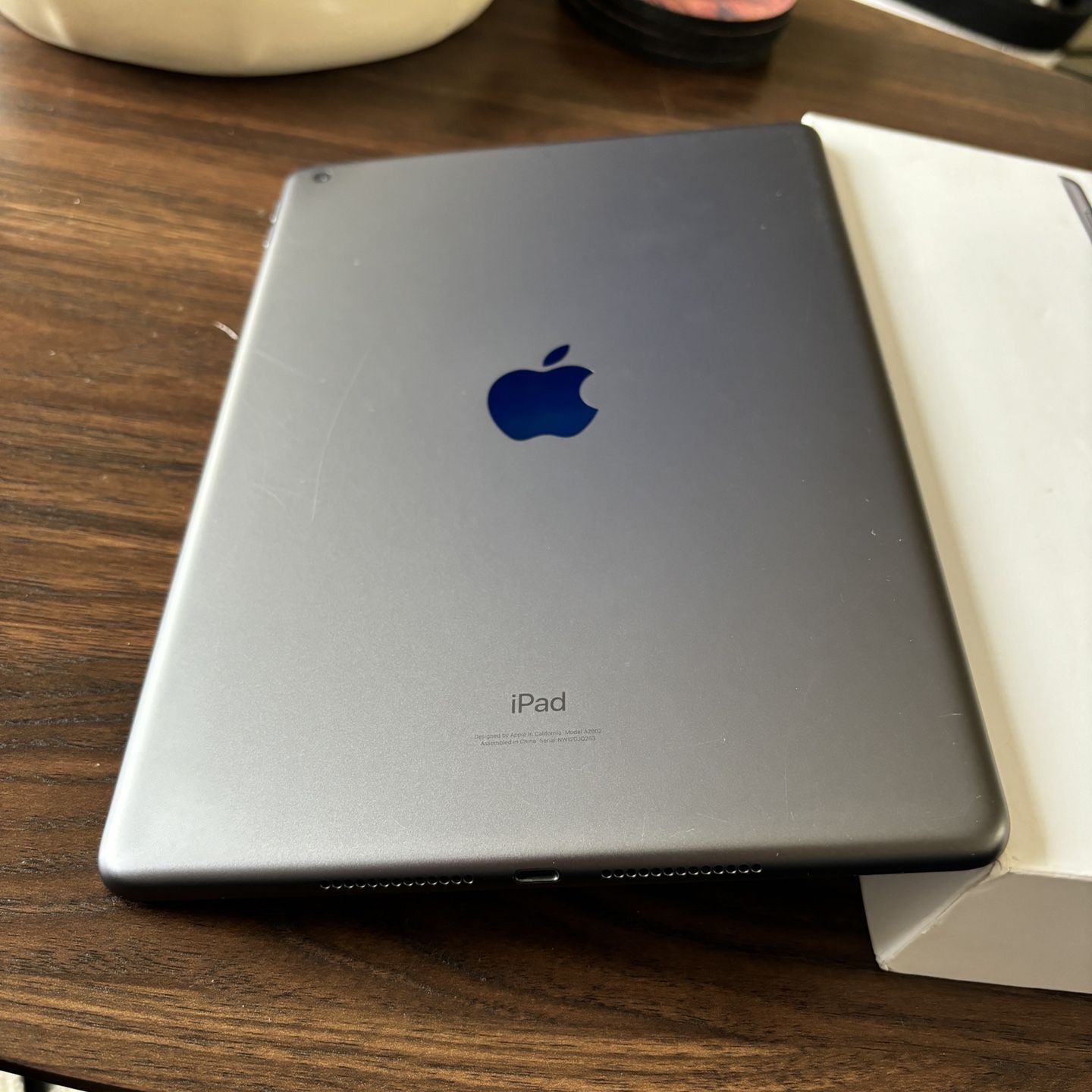 iPad (9th Generation) + Wi-Fi  (64GB)
